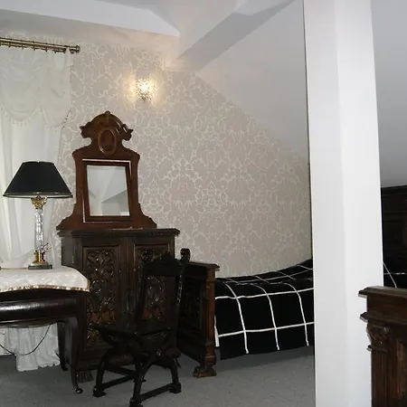 Szálloda Palac Zakow Siennica