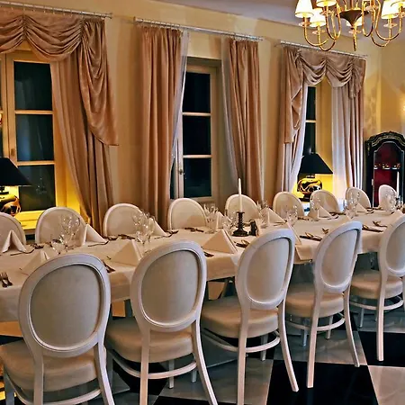 Palac Zakow 3*