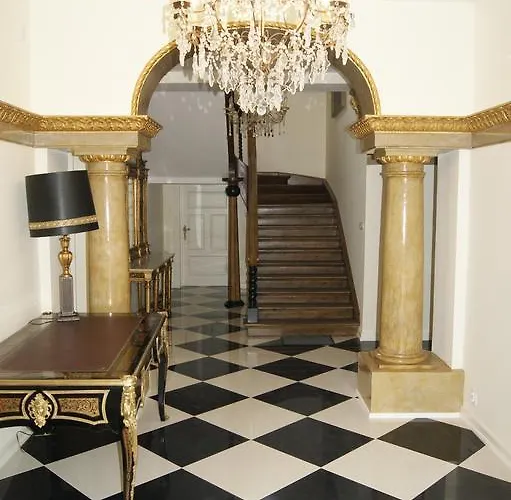 Hotel Palac Zakow Siennica